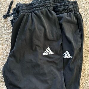 Men’s adidas lightweight lounge/workout pants